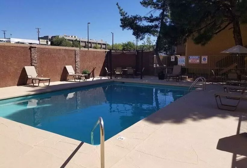 Best Western Airport Albuquerque Innsuites Hotel & Suites