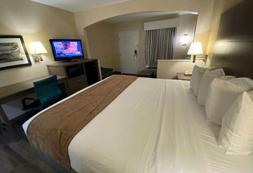 فندق Best Western Catalina Inn