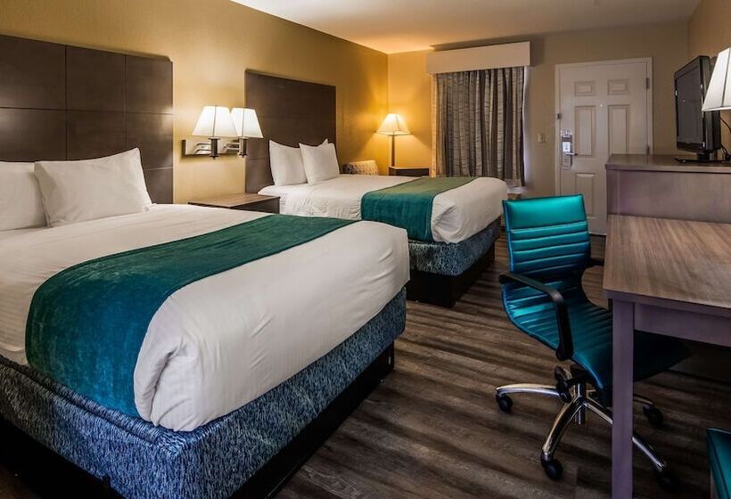 فندق Best Western Catalina Inn