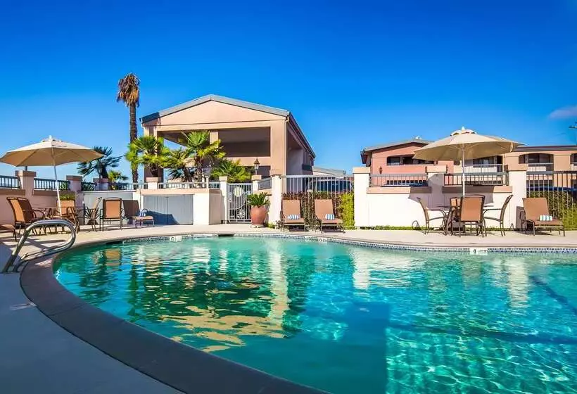 فندق Best Western Inn