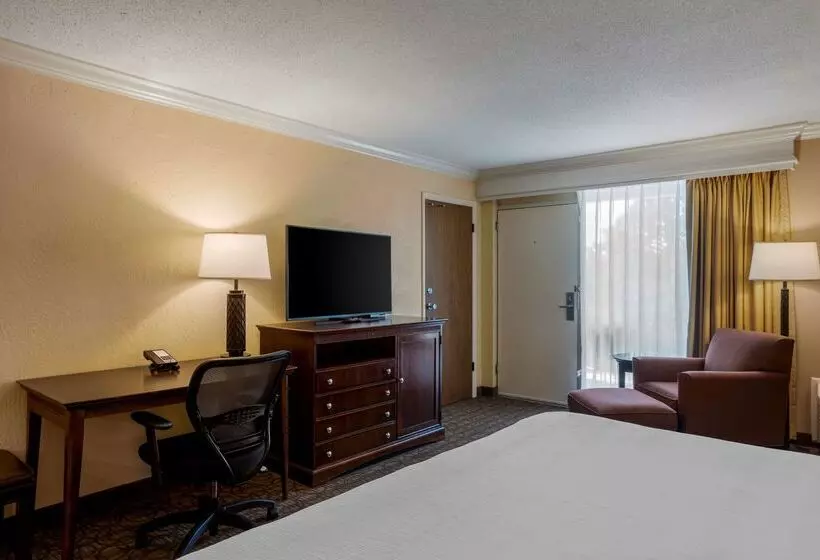 فندق Best Western Inn Of The Ozarks