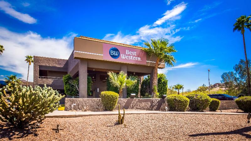 Best Western Innsuites Phoenix Hotel & Suites