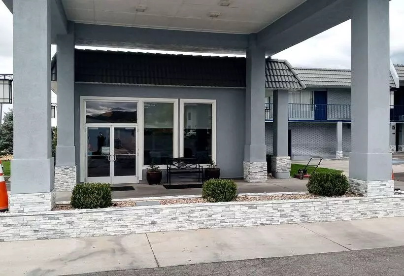 Отель Best Western Paradise Inn