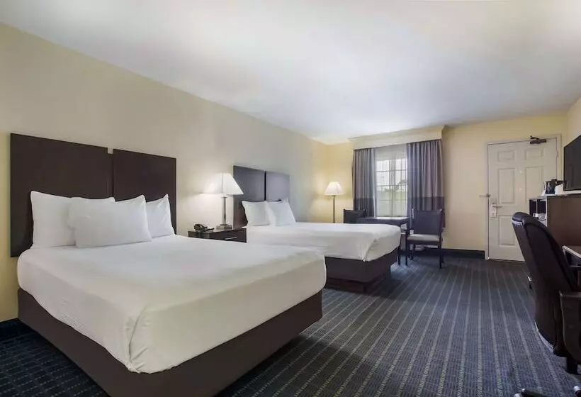 فندق Best Western Parkside Inn