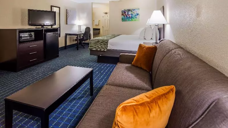 فندق Best Western Parkside Inn