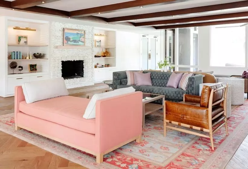 ホテル Carmel Mission Inn