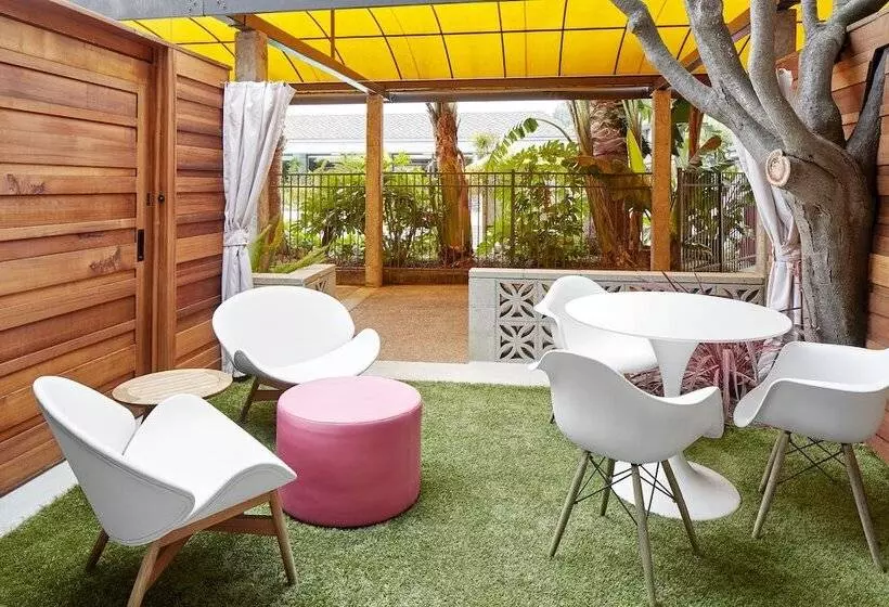 ホテル Carmel Mission Inn