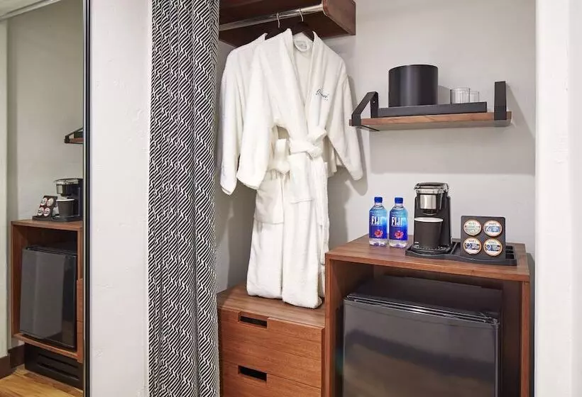 ホテル Carmel Mission Inn