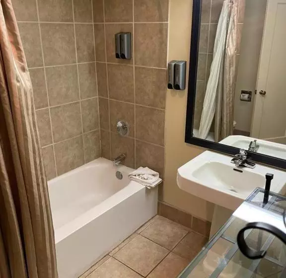 Coronado Motor Hotel, A Travelodge By Wyndham