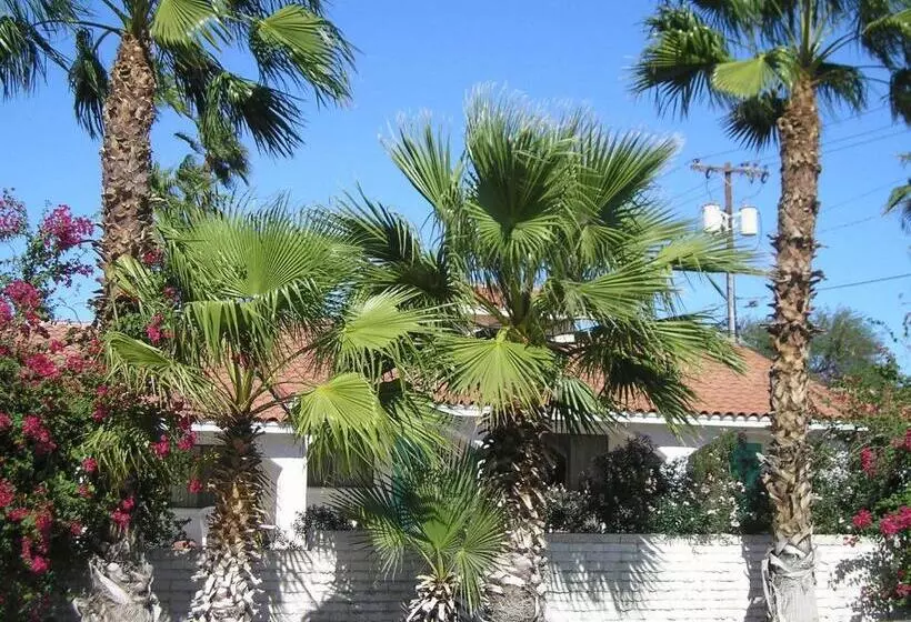 Coronado Motor Hotel, A Travelodge By Wyndham