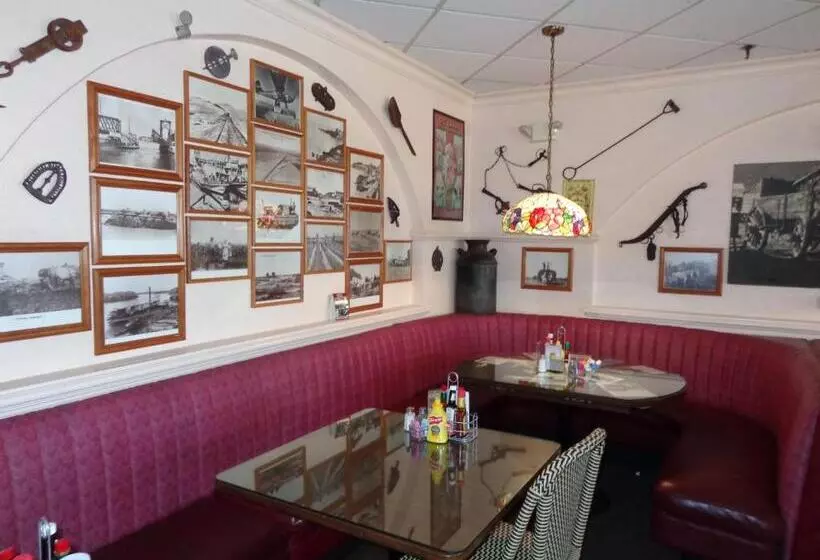 Coronado Motor Hotel, A Travelodge By Wyndham