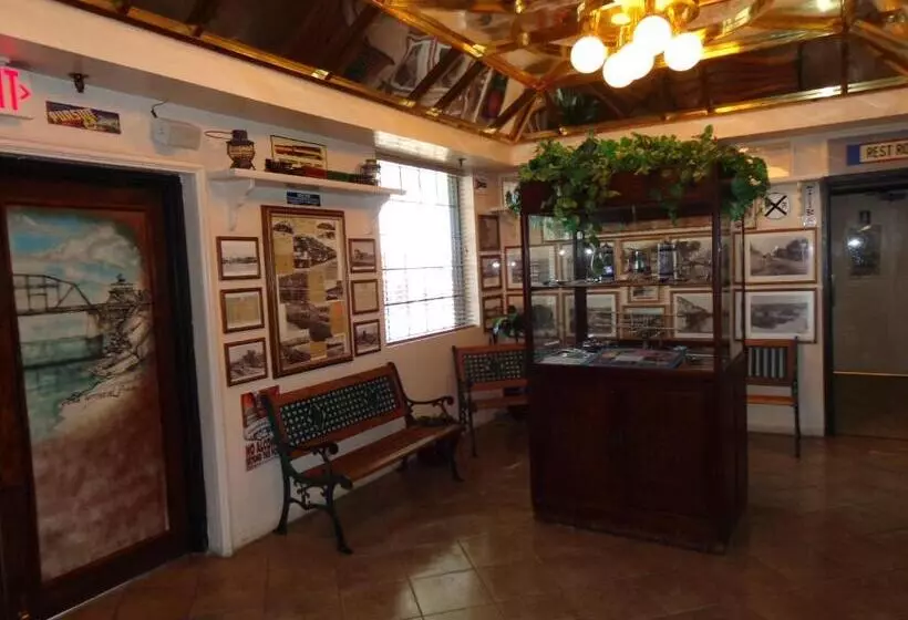 Coronado Motor Hotel, A Travelodge By Wyndham