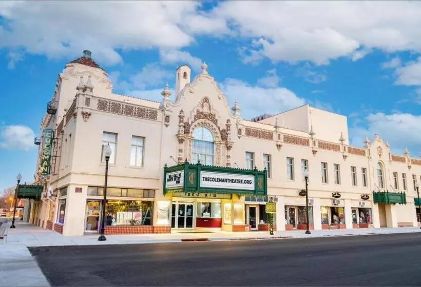 호텔 Deluxe Inn Miami Ok