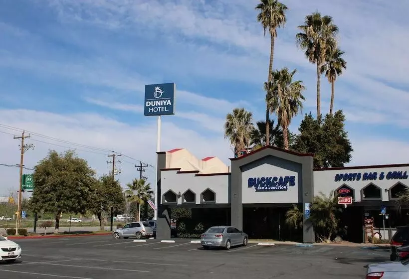 Clarion Hotel Bakersfield North