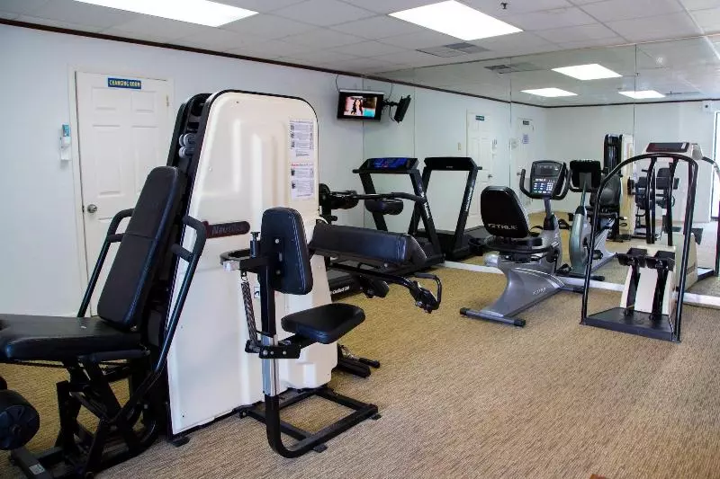 Отель Flagship Oceanfront