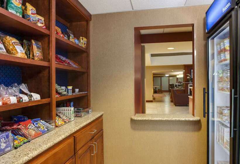 فندق Hampton Inn Dubuque