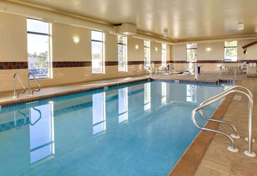 فندق Hampton Inn Dubuque