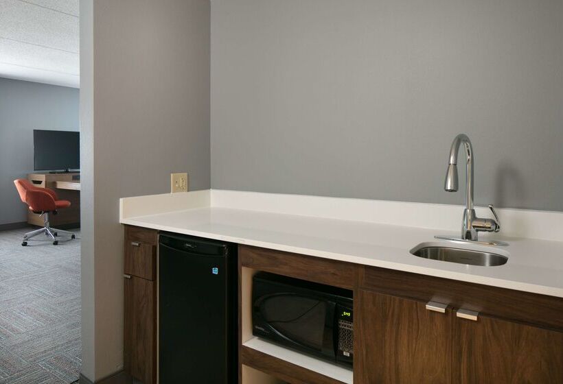 فندق Hampton Inn Dubuque