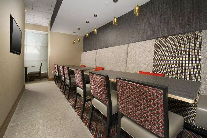 Hotelli Holiday Inn Express Baltimore At The Stadiums, An Ihg