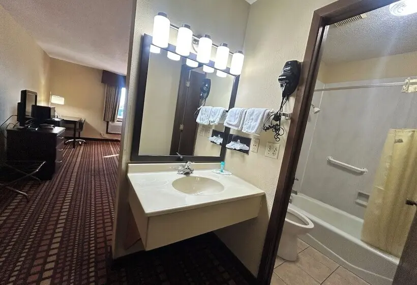 ホテル Relax Inn And Suites