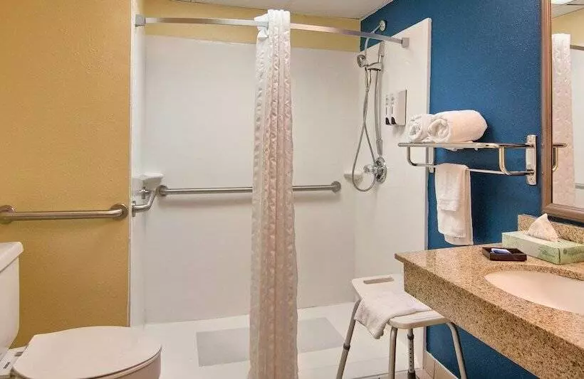 Szálloda Days Inn By Wyndham Doswell   Kings Dominion Area