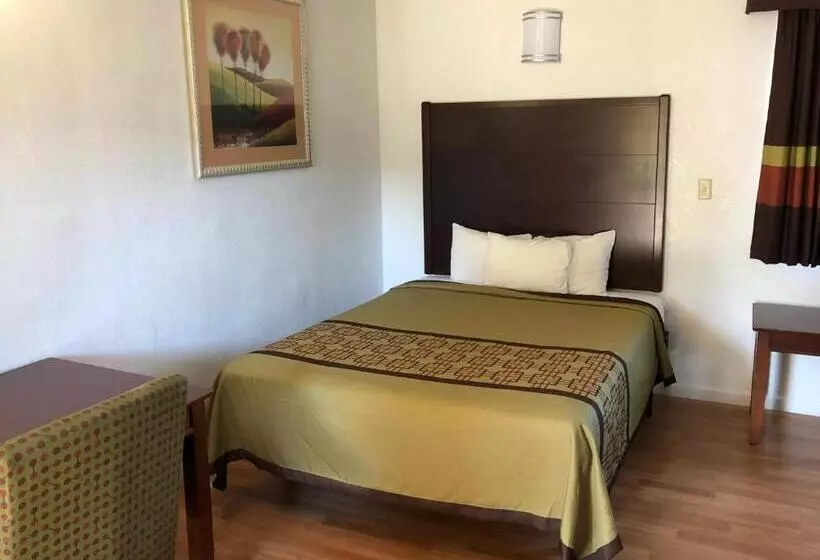 فندق Americas Best Value Inn Visalia