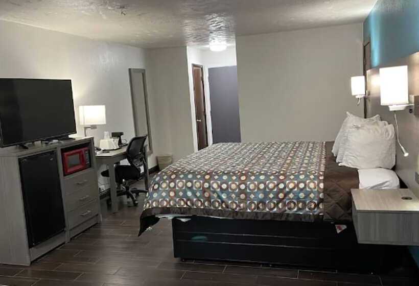 هتل Baymont By Wyndham Bellevue / Omaha