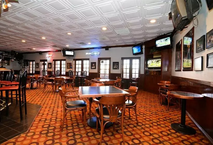 Red Lion Hotel Farmington