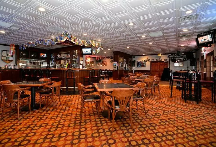 Red Lion Hotel Farmington