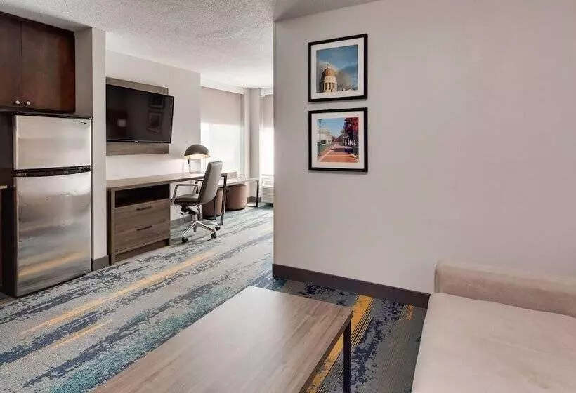 호텔 Best Western Plus Augusta North Inn & Suites