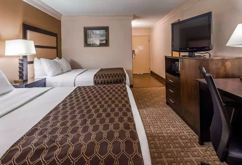 Отель Best Western Riverside Inn