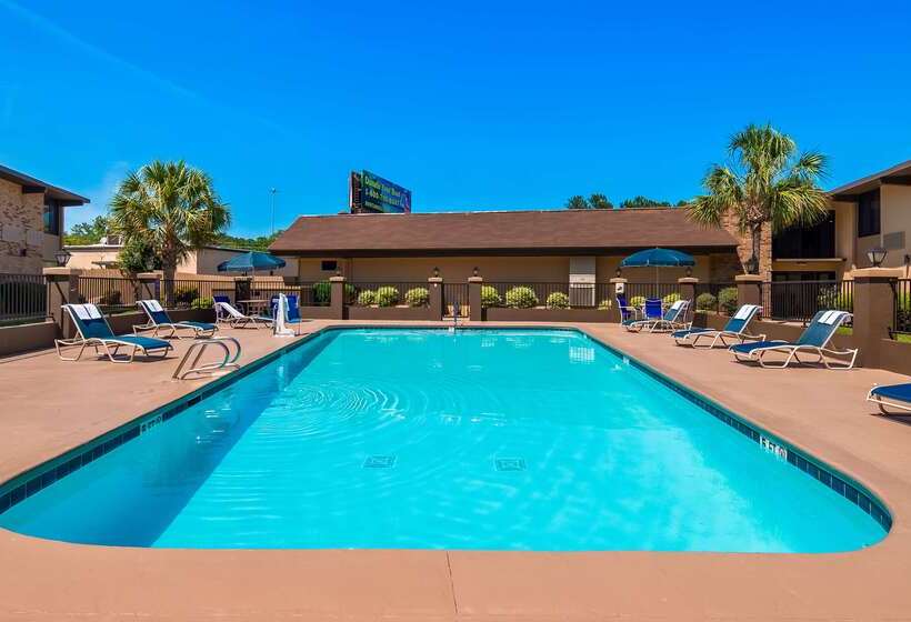 هتل Best Western Riverside Inn