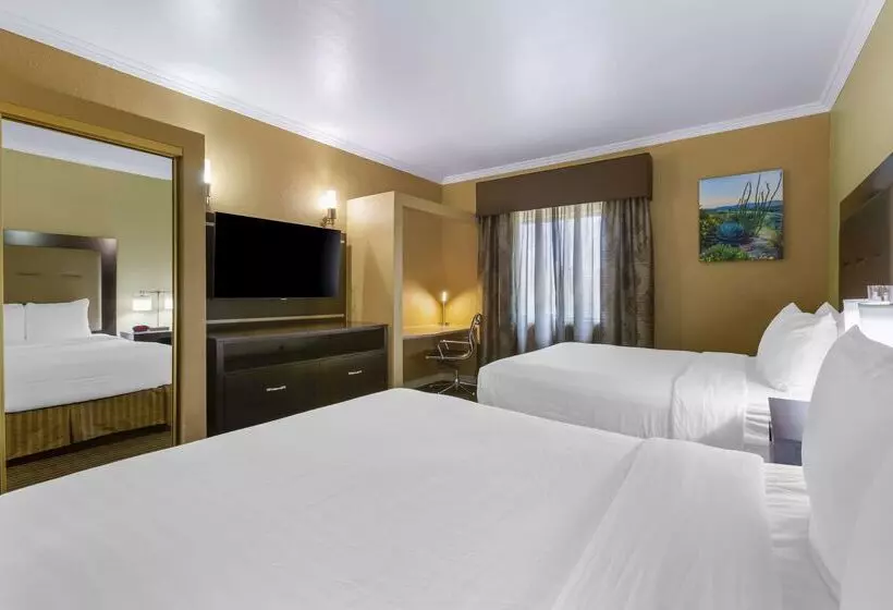 فندق Best Western Royal Sun Inn & Suites