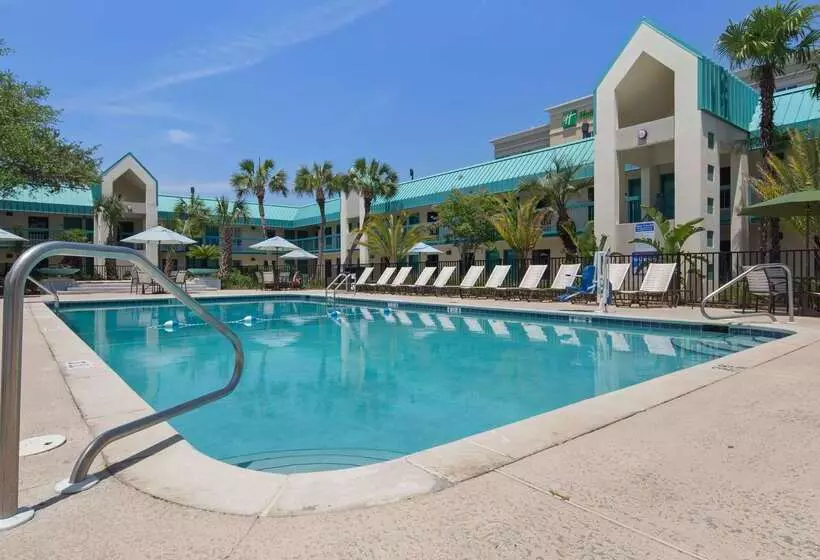 هتل Best Western Seaway Inn