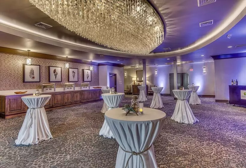 هتل Best Western Seaway Inn