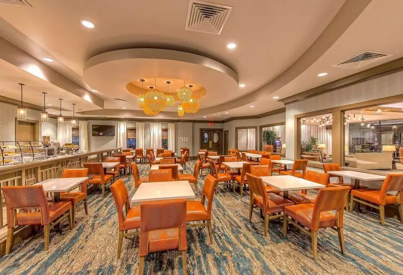 هتل Best Western Seaway Inn