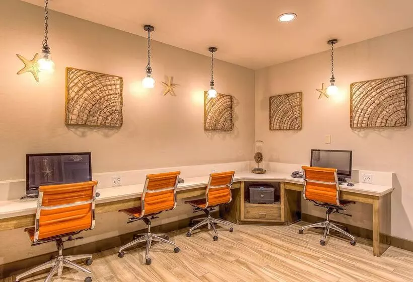 هتل Best Western Seaway Inn