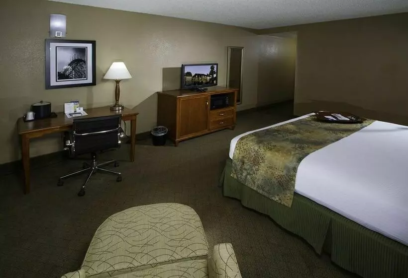 בית מלון כפרי Best Western Valencia Inn