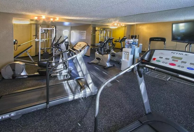 בית מלון כפרי Best Western Valencia Inn