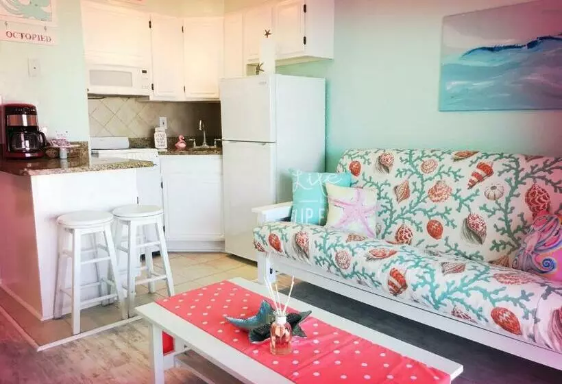 酒店 Casa Del Mar Beachfront Suites