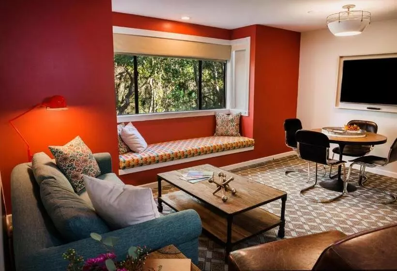 فندق Chaminade Resort & Spa