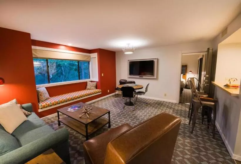 فندق Chaminade Resort & Spa