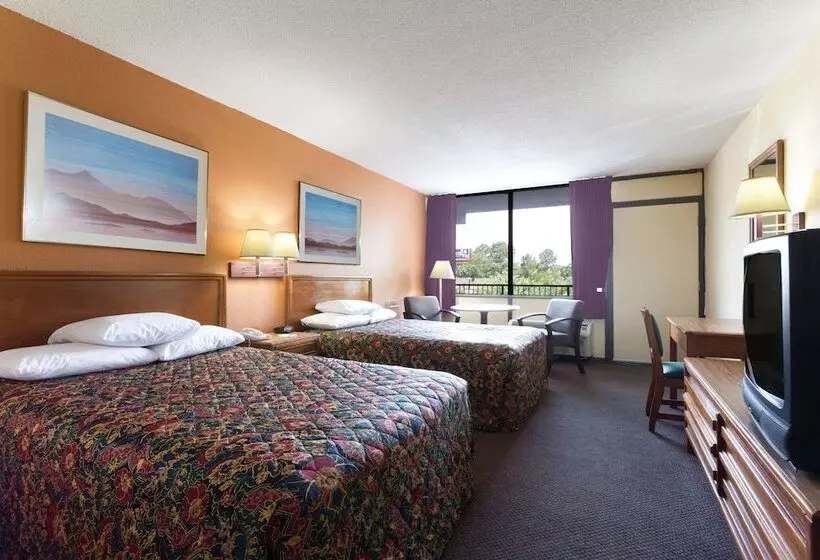 ホテル Days Inn By Wyndham Raleigh South