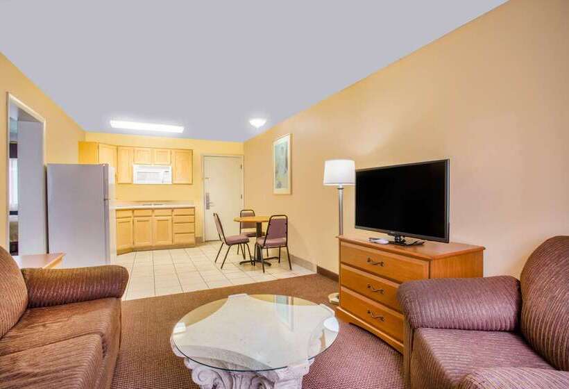 هتل Days Inn By Wyndham St. George