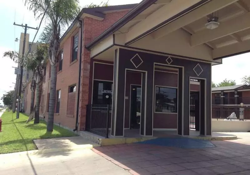 Hotel Econo Lodge Inn & Suites