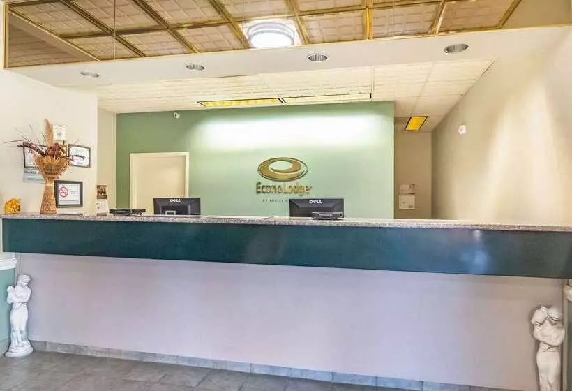 فندق Red Roof Inn Sanford