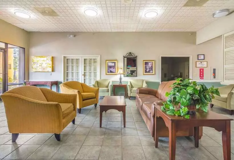 فندق Red Roof Inn Sanford