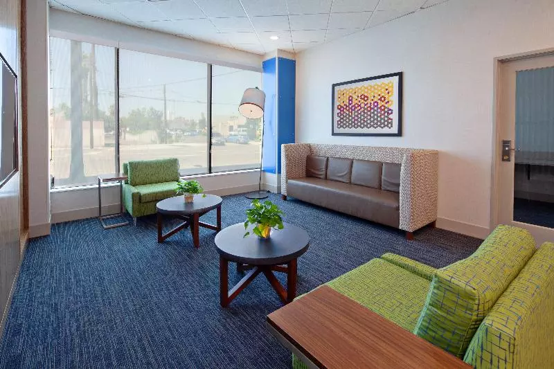 فندق Holiday Inn Express Los Angeles Lax Airport, An Ihg