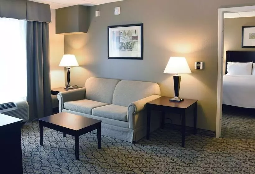 호텔 Holiday Inn Express Milford, An Ihg