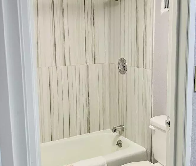 فندق Quality Inn